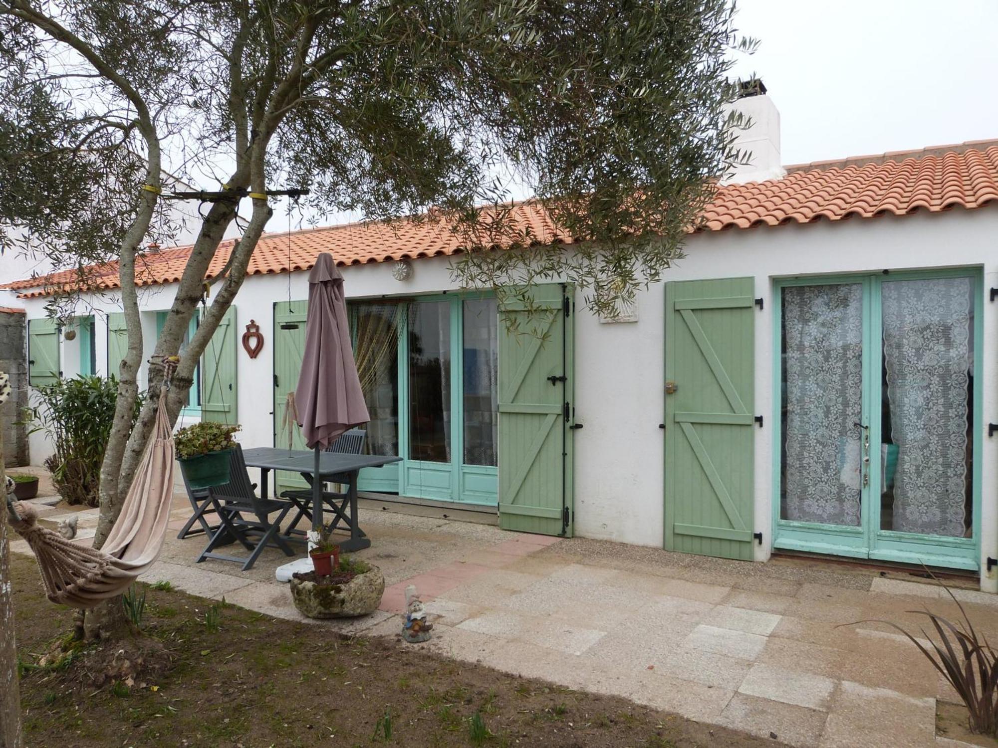 Holiday home Maison En Bord De Pour 6 Pers Avec Wifi Et Animaux Admis - Fr-1-823-67